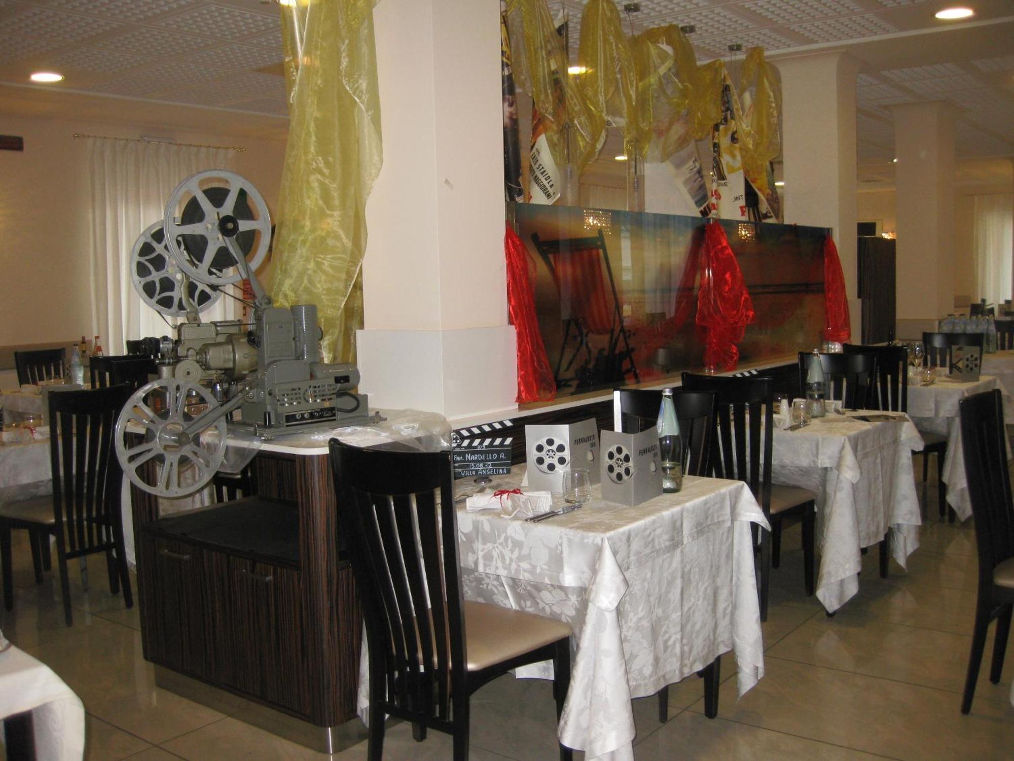 Hotel Villa Angelina Бибионе Экстерьер фото
