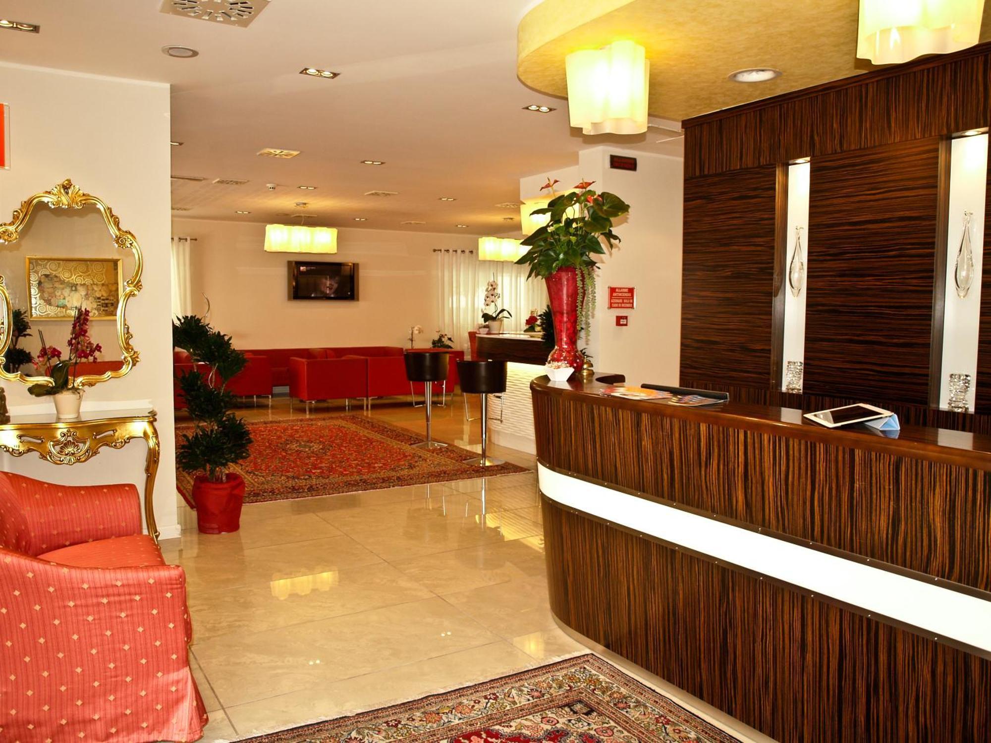 Hotel Villa Angelina Бибионе Экстерьер фото
